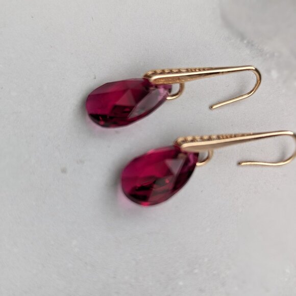 Evevic Jewelry Vintage Crystals Austria  Crystal Earrings Rhodium Gold Finish - Picture 4 of 7